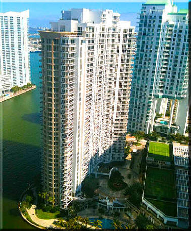 Carbonell Miami condo