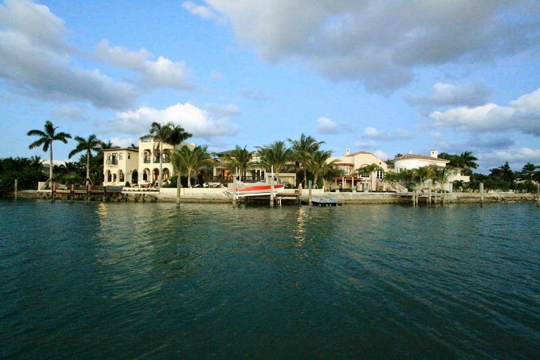 Hibiscus Island house for sale