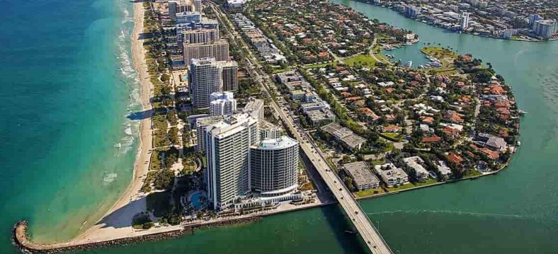 bal harbour real estate