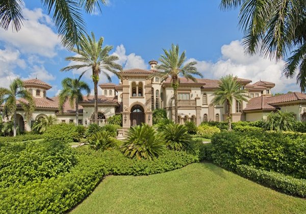 Bay Colony