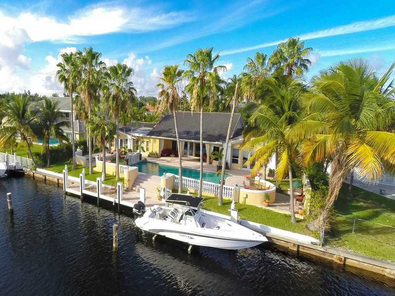 Hallandale Beach Homes For Sale