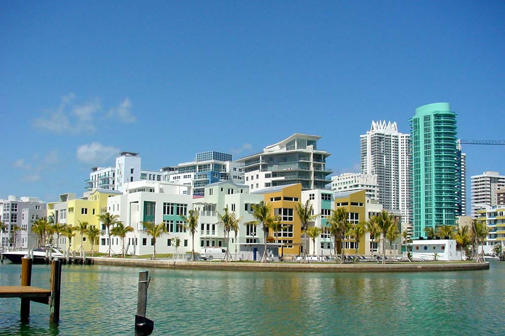 Aqua Allison Island Miami Beach