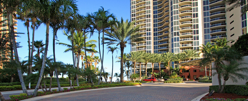 Pinnacle Sunny Isles Beach