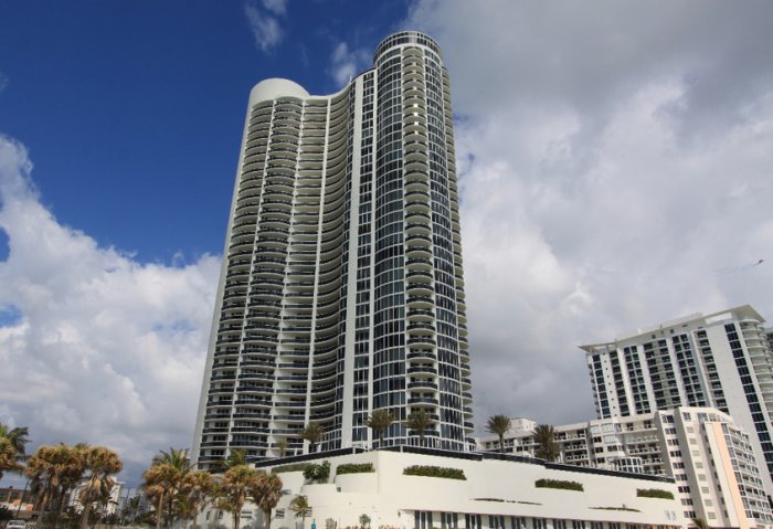 Ocean Four Sunny Isles Condo