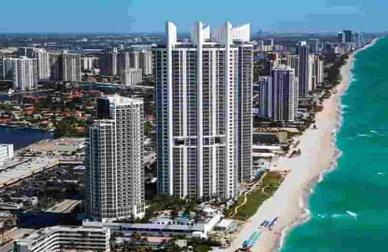 sunny isles condos for rent